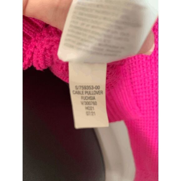 GAP Cable Knit Hot Pink Sweater - Picture 4 of 9